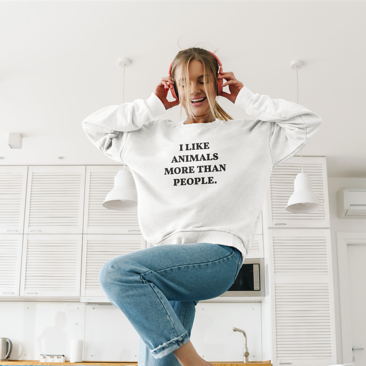 I like Animals more than People - Organic Unisex Sweatshirt